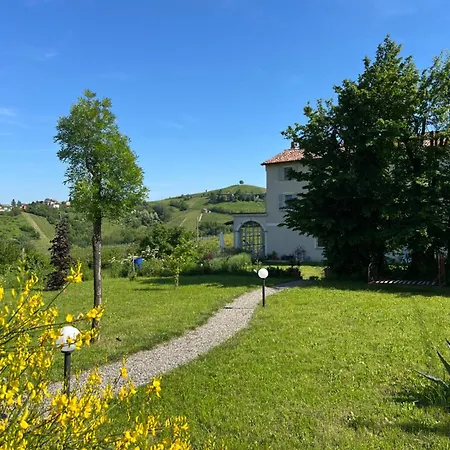 Albero Di Karta * Canneto Pavese